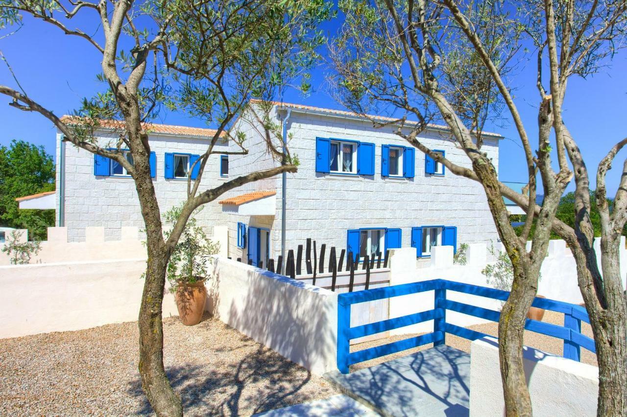 Pax Houses Vrh  Εξωτερικό φωτογραφία