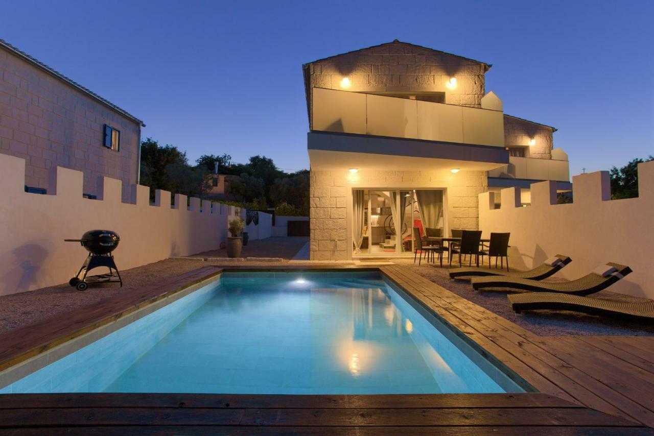 Pax Houses Vrh  Εξωτερικό φωτογραφία